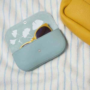 Keecie Zonnebrilhoes, Sunny Greetings